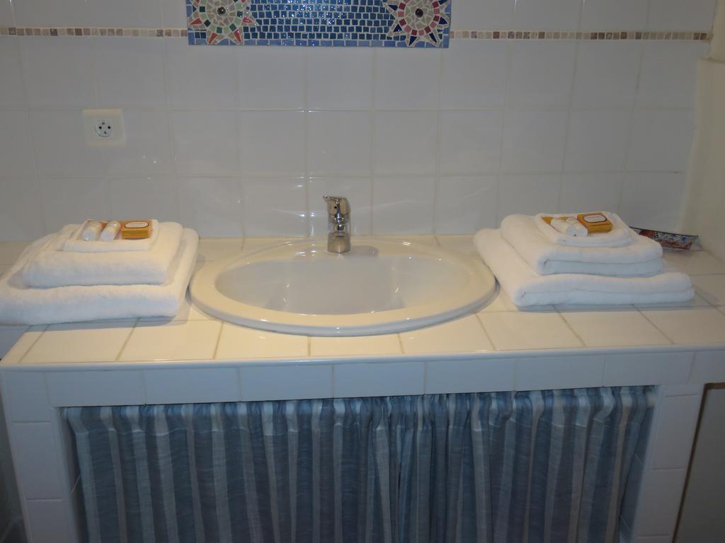 Le Clos Des Canebiers Grasse Ruang foto