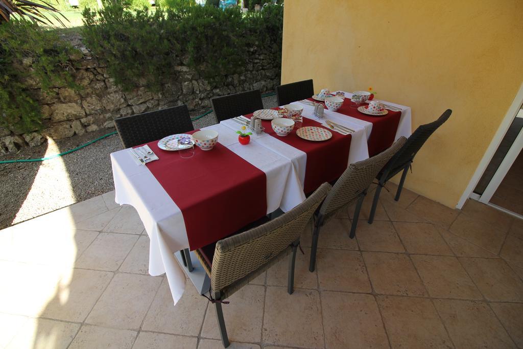Le Clos Des Canebiers Grasse Bagian luar foto