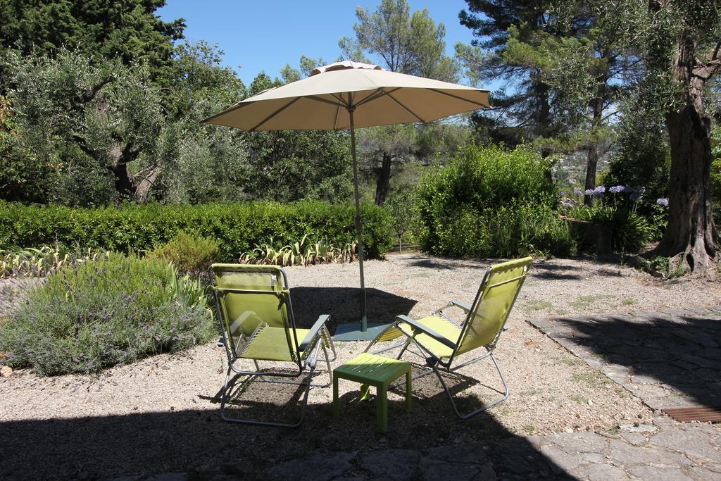Le Clos Des Canebiers Grasse Bagian luar foto